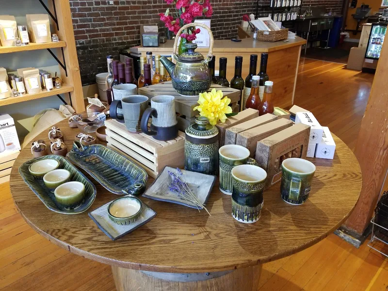 Arome Hood River — spice store (photo 9)