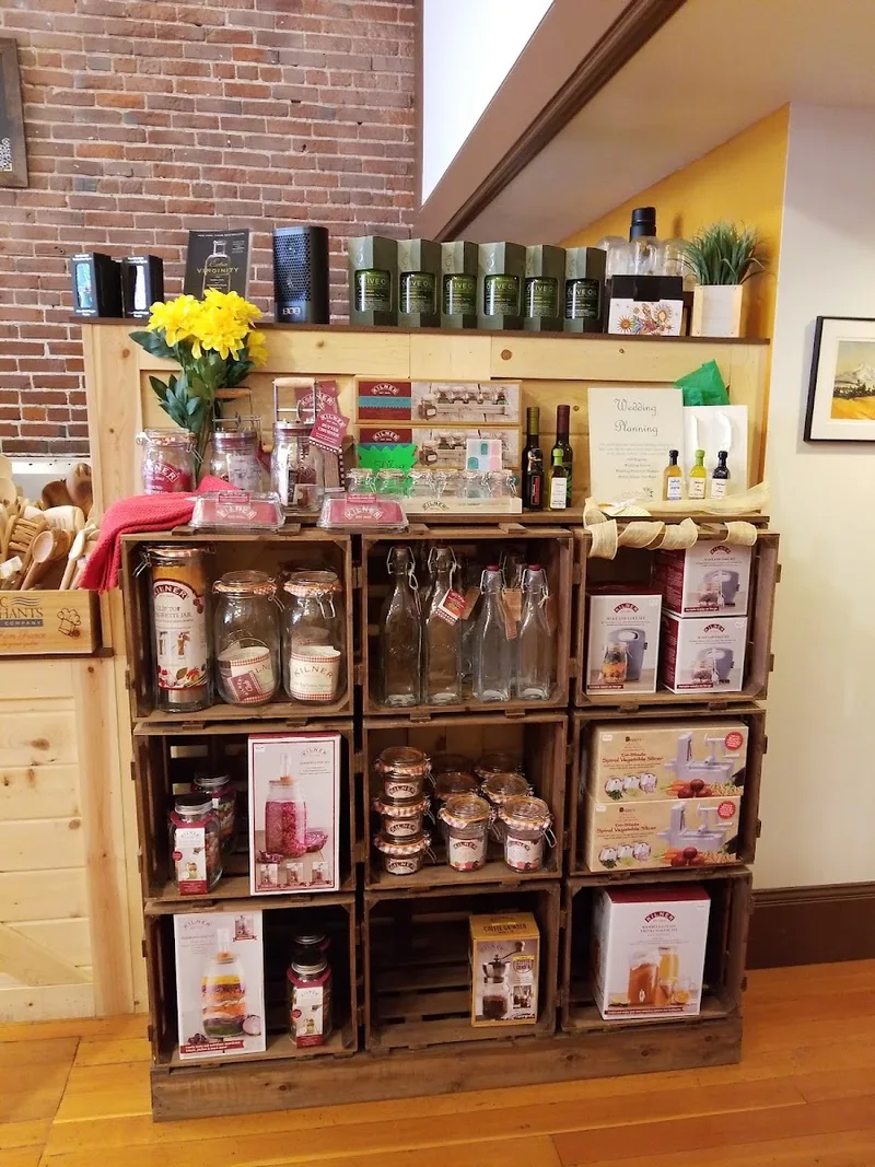 Arome Hood River — spice store (photo 12)