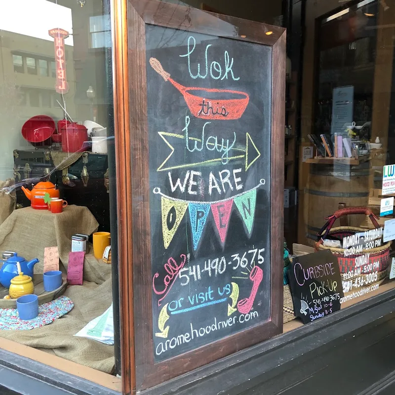 Arome Hood River — spice store (photo 14)