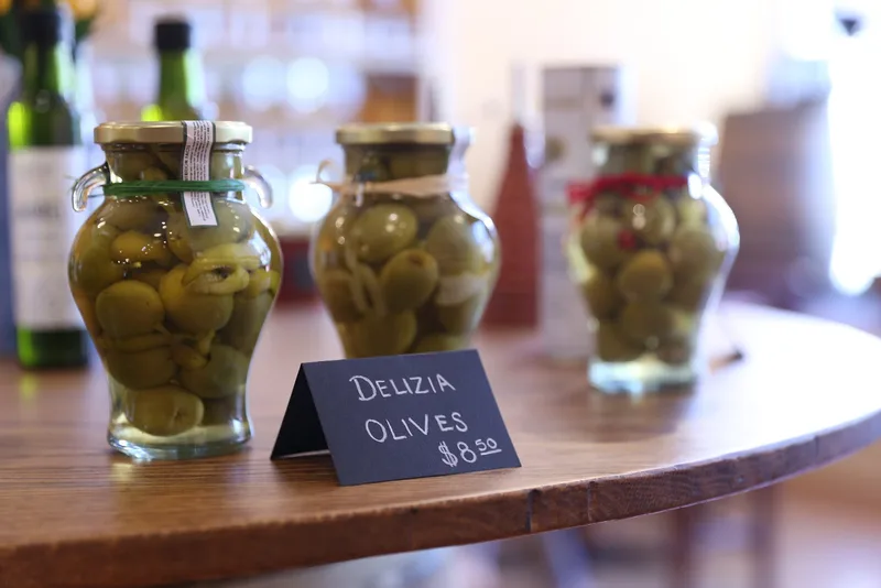 Arome Hood River — spice store (photo 19)
