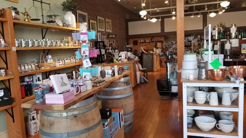 Arome Hood River — spice store (photo 7)
